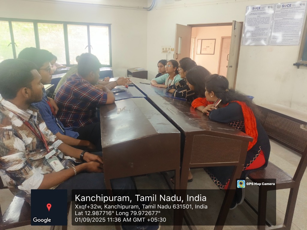 HackRise mentorship session photo 6