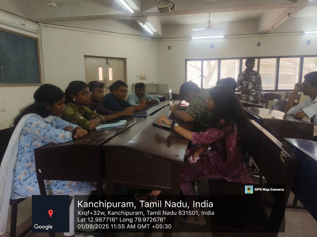 HackRise mentorship session photo 8